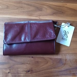 NWT HOBO Jetty crossbody bag, color Chocolate 100% Leather Purse/Clutch/Wallet
